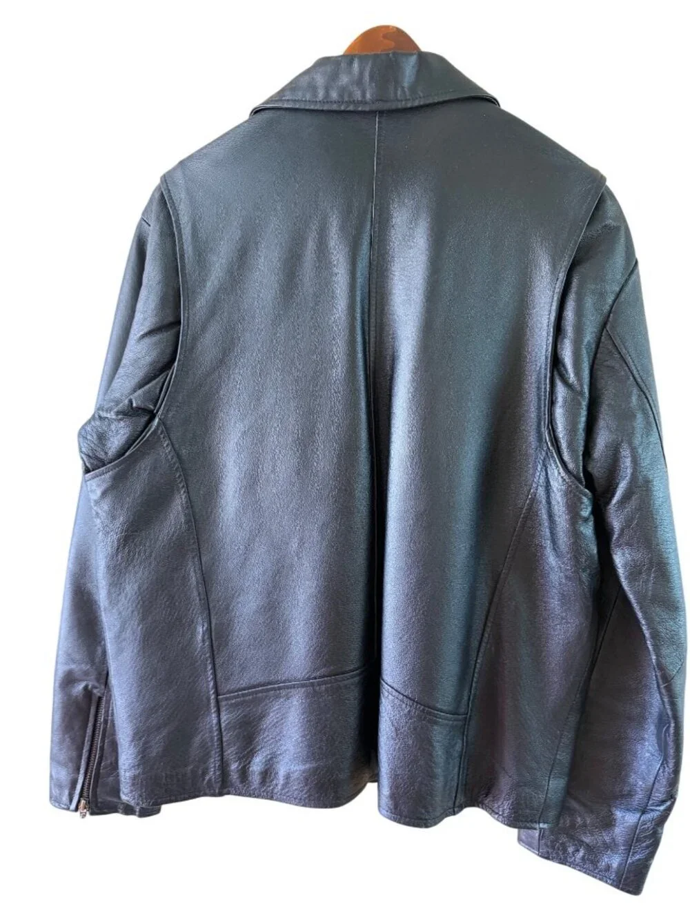 Weekend Mens Leather Moto Jacket Size M Black Zipper Front Minimalist Vintage